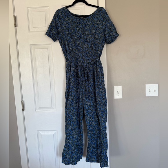 GAP Short Sleeve Raglan Summer Jumpsuit Blue Floral size 12 - Picture 3 of 10
